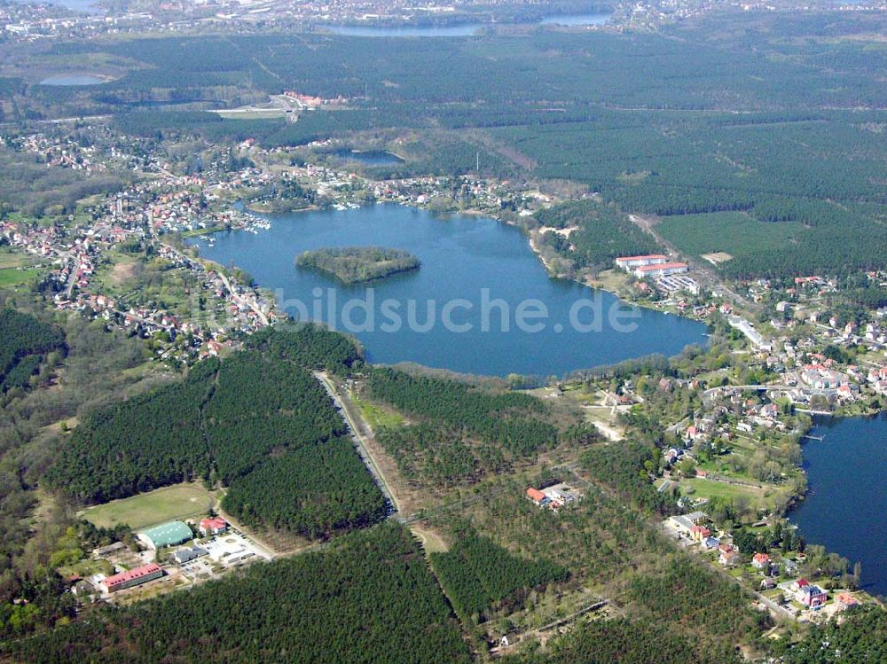 Grünheide / Mark von oben - 21.04.2005 Grünheide / Mark Blick auf Grünheide am Woerlsee.