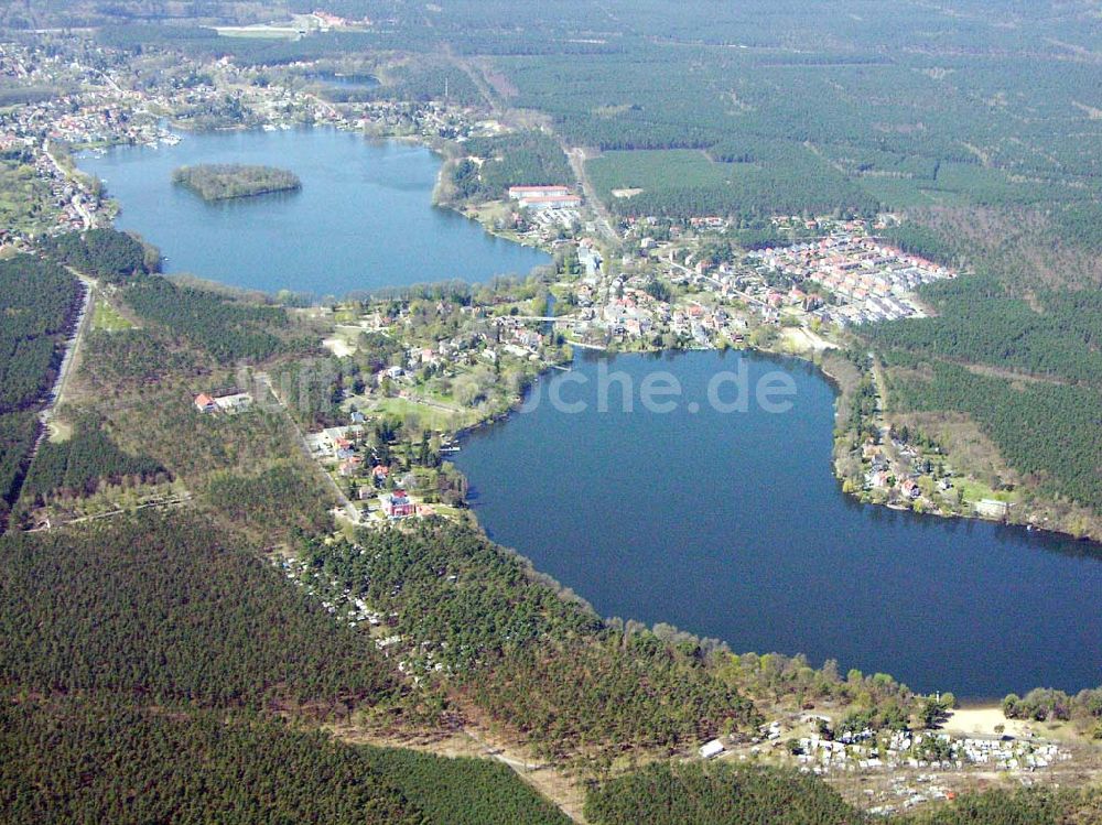 Grünheide / Mark aus der Vogelperspektive: 21.04.2005 Grünheide / Mark Blick auf Grünheide am Woerlsee.