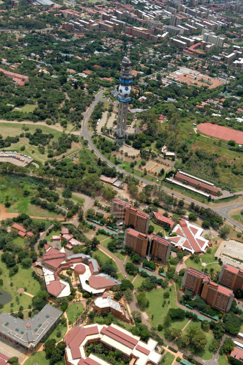 Pretoria aus der Vogelperspektive: Groenkloof Campus University of Pretoria and John Vorster Tower