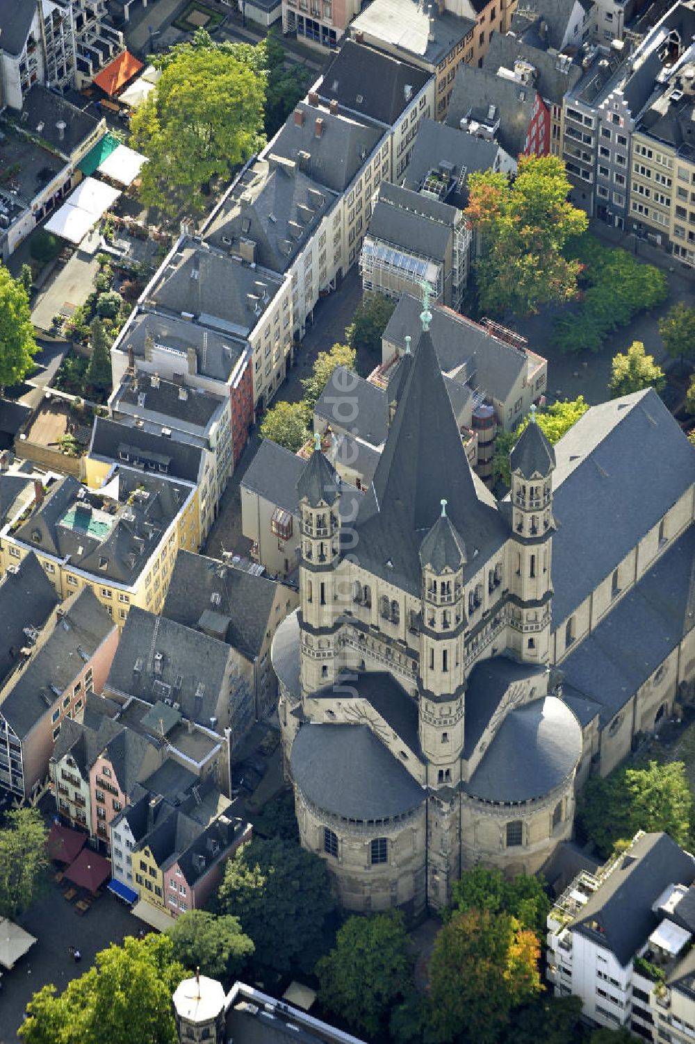 Köln von oben - Groß St. Martin- Kirche in Köln, Nordrhein-Westfalen