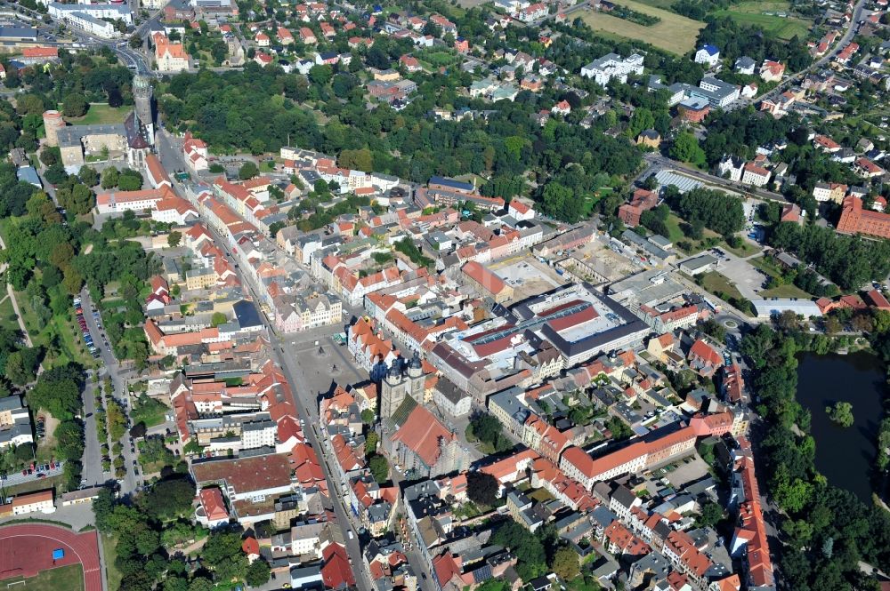 Wittenberg aus der Vogelperspektive: Großbaustelle Einkaufszentrums Arsenal in der Innensatdt von Wittenberg in Sachsen-Anhalt