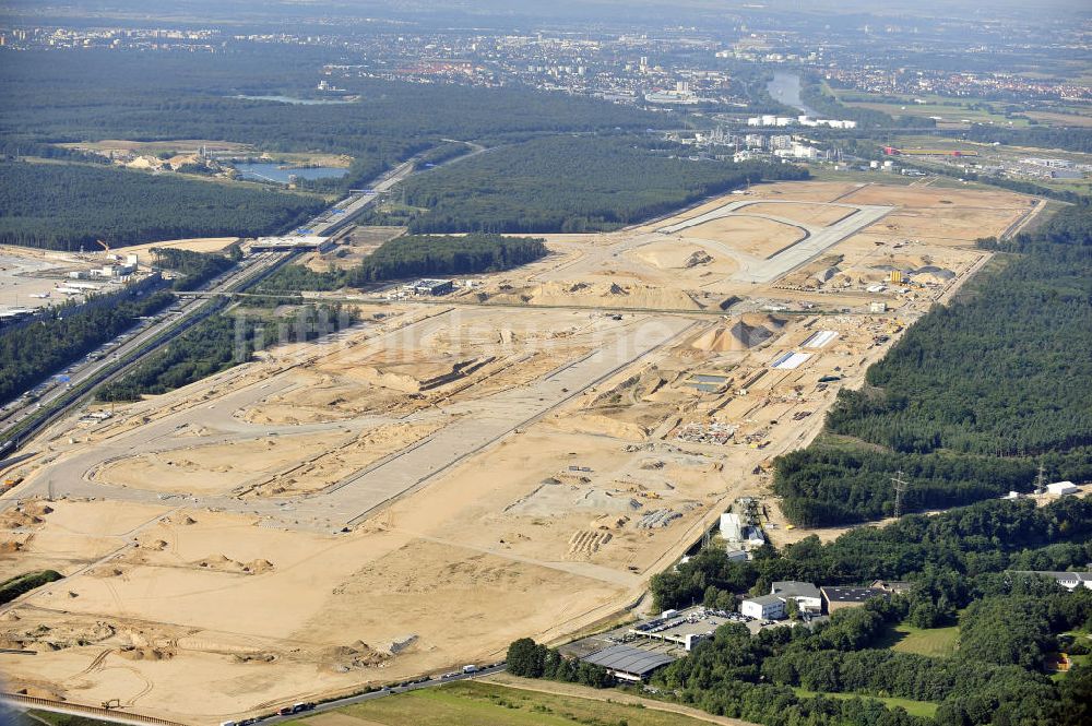 Frankfurt am Main von oben - Großbaustelle der künftigen Landebahn
Nordwest am FRAPORT Flughafen Frankfurt