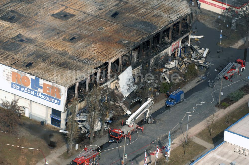 Luftaufnahme Eisenhüttenstadt - Großbrand im Einkaufszentrum / large fire in a shopping center Eisenhüttenstadt