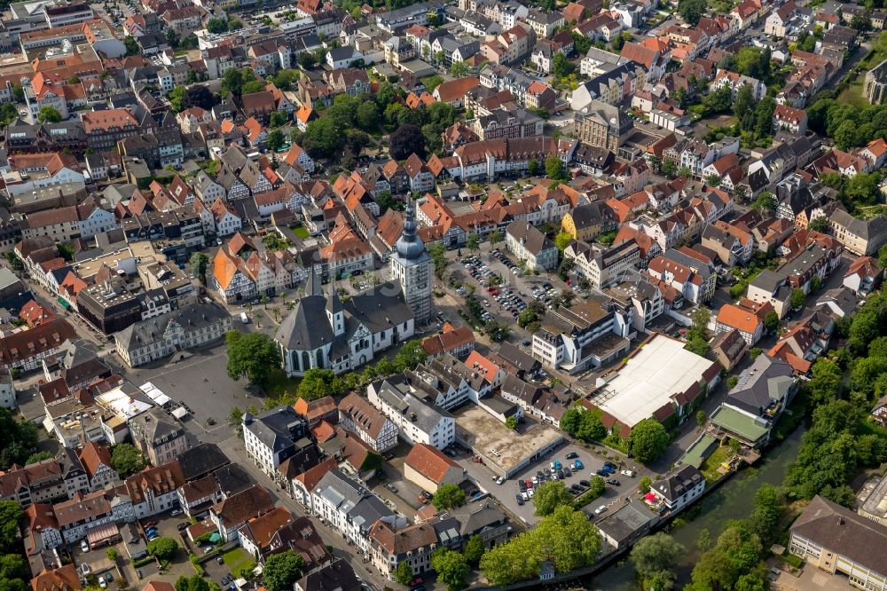 Lippstadt von oben - Große Marienkirche in Lippstadt im Bundesland Nordrhein-Westfalen