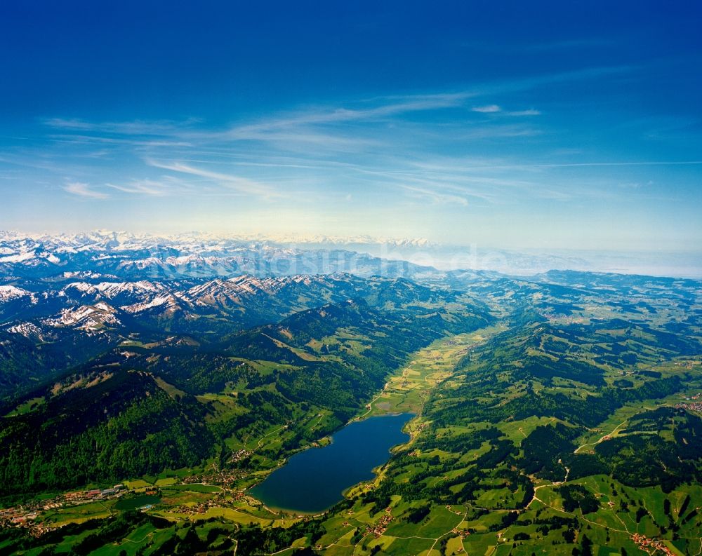 Luftaufnahme Immenstadt - Großer Alpsee in Immenstadt im Bundesland Bayern