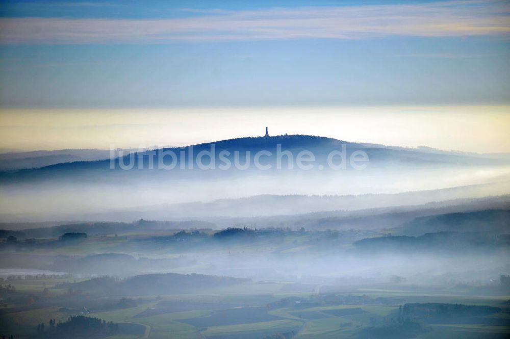 Münchberg von oben - Großer Kornberg im Fichtelgebirge in Bayern