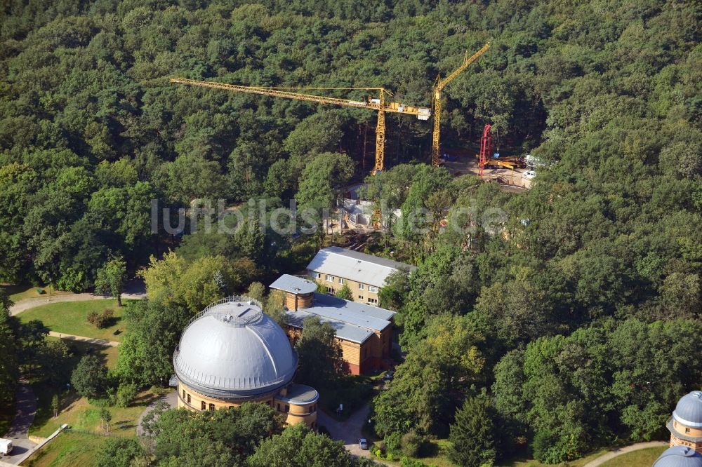 Luftbild Potsdam - Großer Refraktor im Wissenschaftspark Albert Einstein auf dem Telegrafenberg in Potsdam im Bundesland Brandenburg