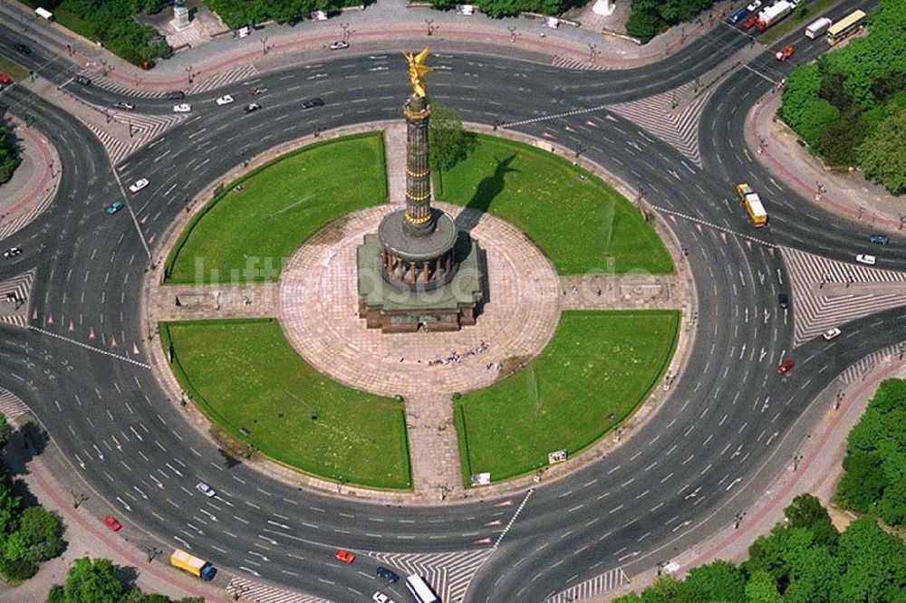 Berlin - Tiergarten von oben - Großer Stern im Berliner Tiergarten