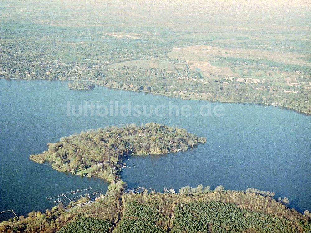 Berlin - Wannsee aus der Vogelperspektive: Großer Wannsee in Berlin - Wannsee.