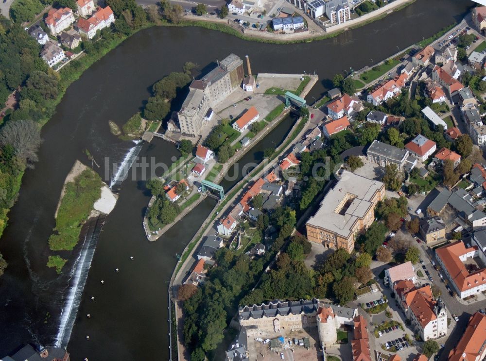 Luftbild Bernburg - Großschleuse Bernburg (Saale) im Bundesland Sachsen-Anhalt