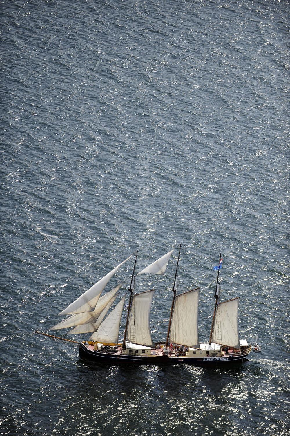 Insel Poel aus der Vogelperspektive: Großsegler Albert Johannes vor der Insel Poel auf der Ostsee