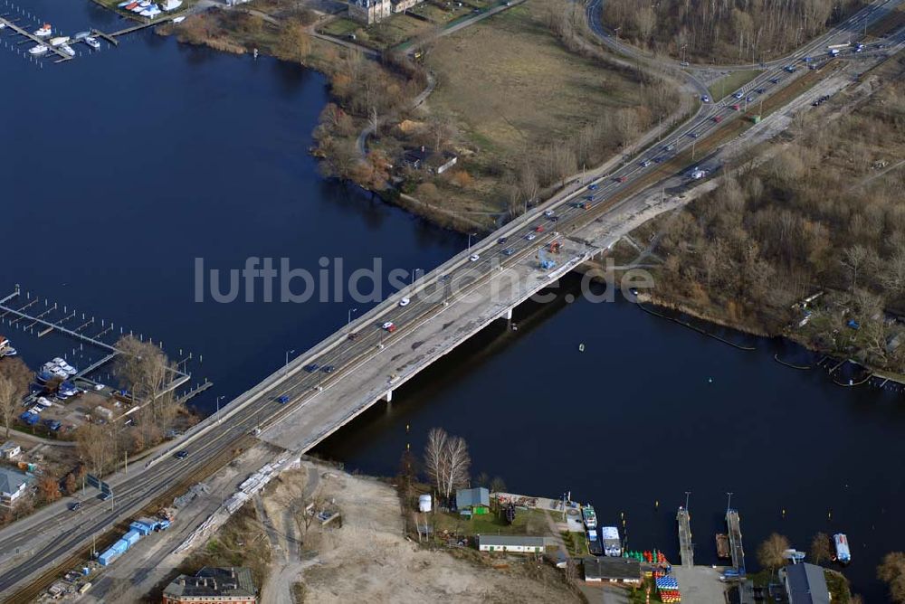 Potsdam aus der Vogelperspektive: Größstes Potsdamer Verkehrsprojekt, die Sanierung der Humboldtbrücke