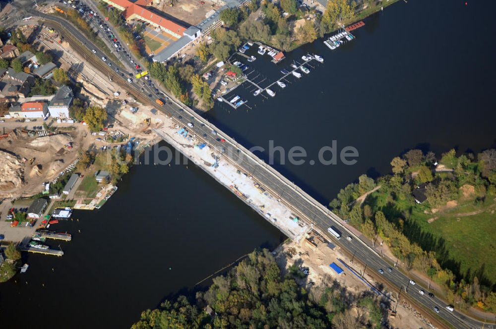 Luftaufnahme POTSDAM - Größstes Potsdamer Verkehrsprojekt, die Sanierung der Humboldtbrücke