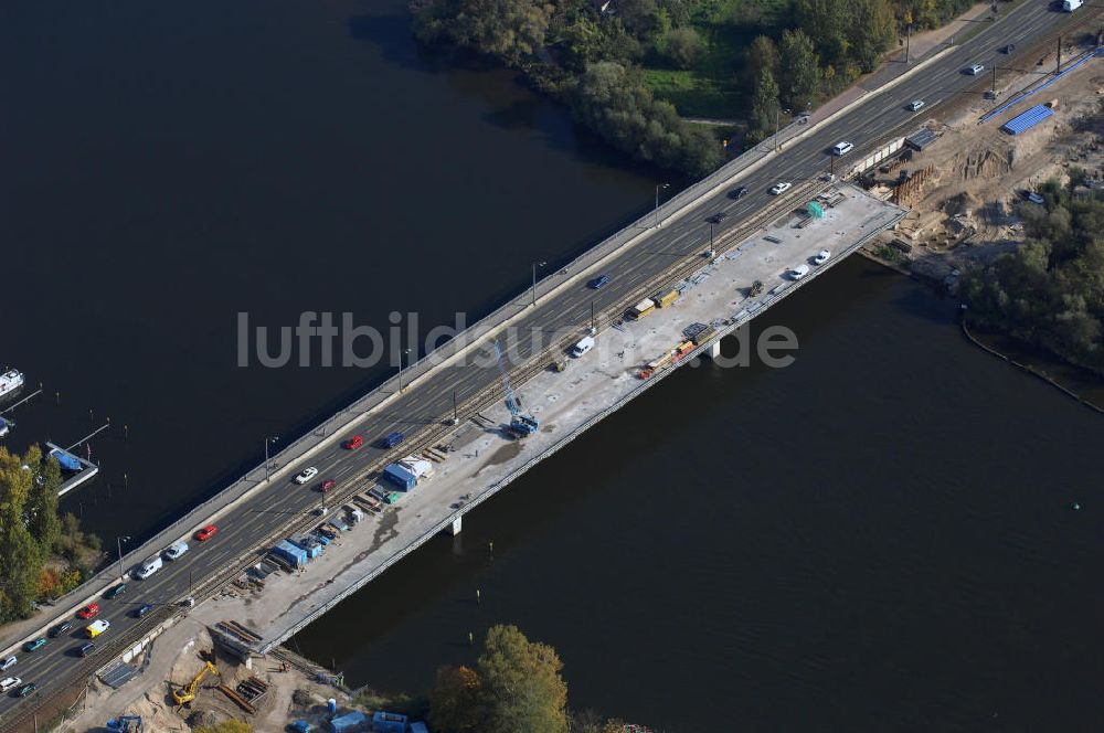 Luftbild POTSDAM - Größstes Potsdamer Verkehrsprojekt, die Sanierung der Humboldtbrücke