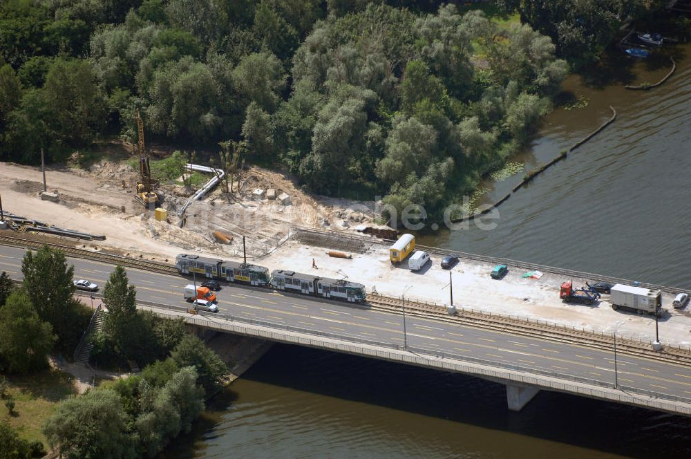 POTSDAM aus der Vogelperspektive: Größstes Potsdamer Verkehrsprojekt, die Sanierung der Humboldtbrücke