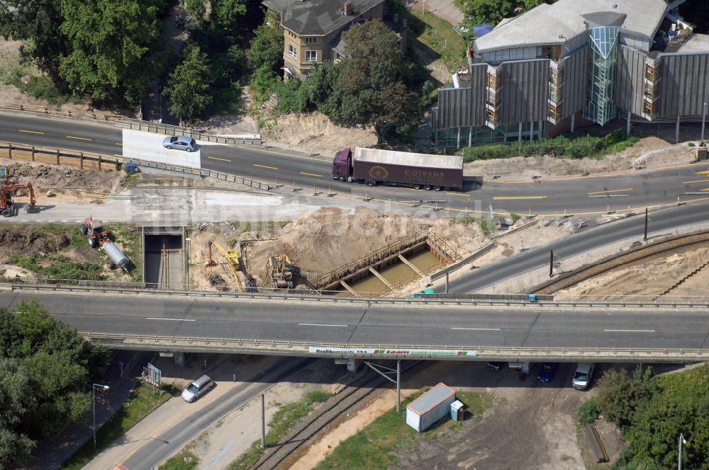 POTSDAM von oben - Größstes Potsdamer Verkehrsprojekt, die Sanierung der Humboldtbrücke