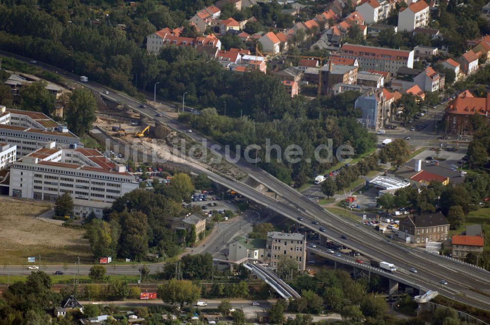 Luftaufnahme POTSDAM - Größstes Potsdamer Verkehrsprojekt, die Sanierung der Humboldtbrücke