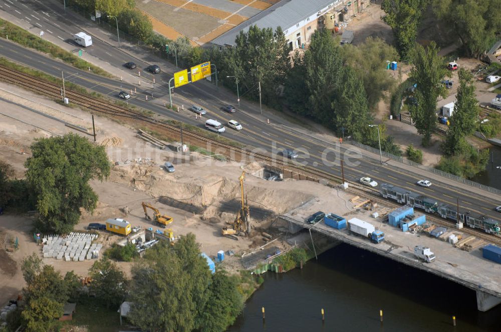 POTSDAM von oben - Größstes Potsdamer Verkehrsprojekt, die Sanierung der Humboldtbrücke