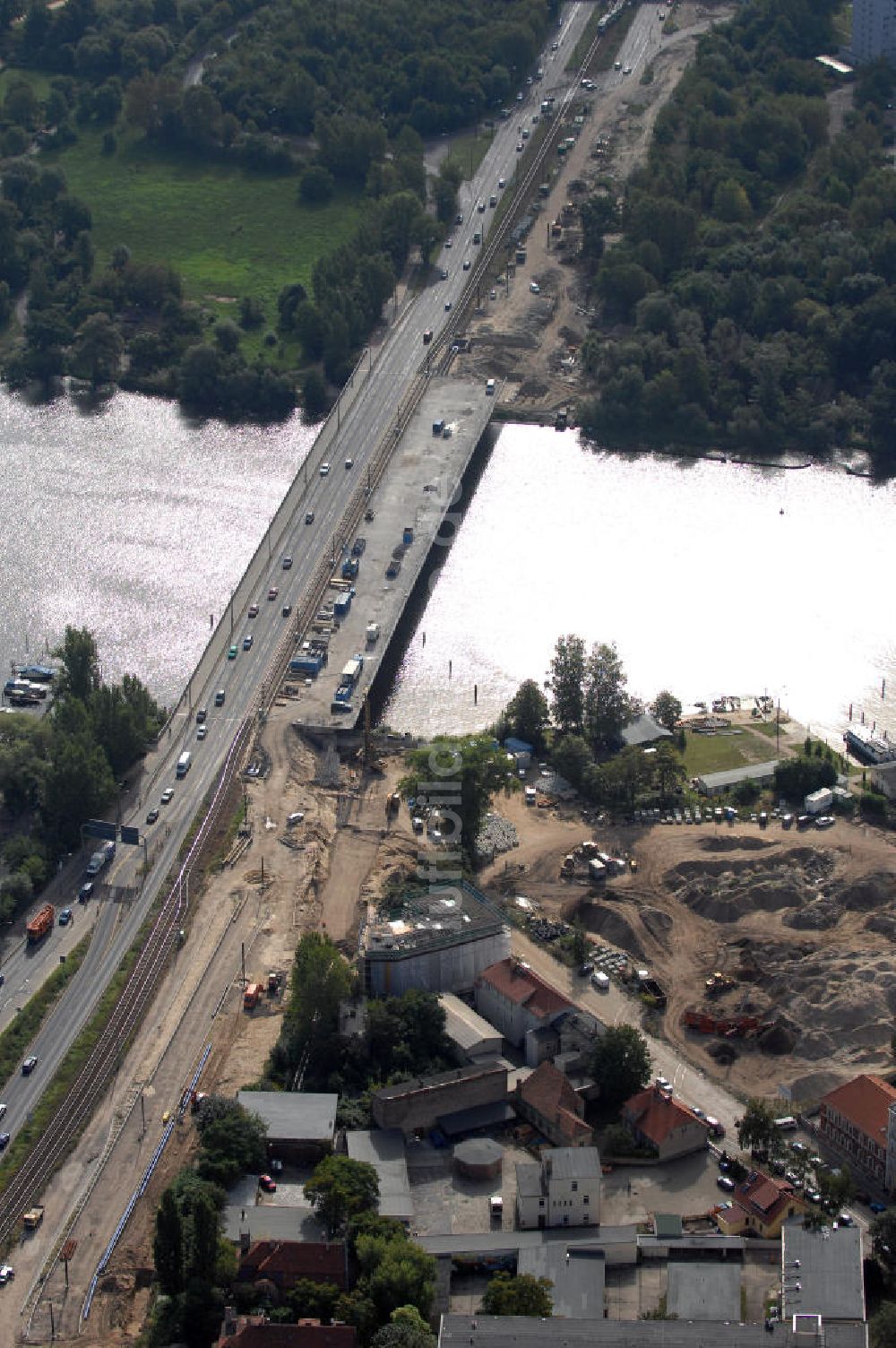 Luftbild POTSDAM - Größstes Potsdamer Verkehrsprojekt, die Sanierung der Humboldtbrücke