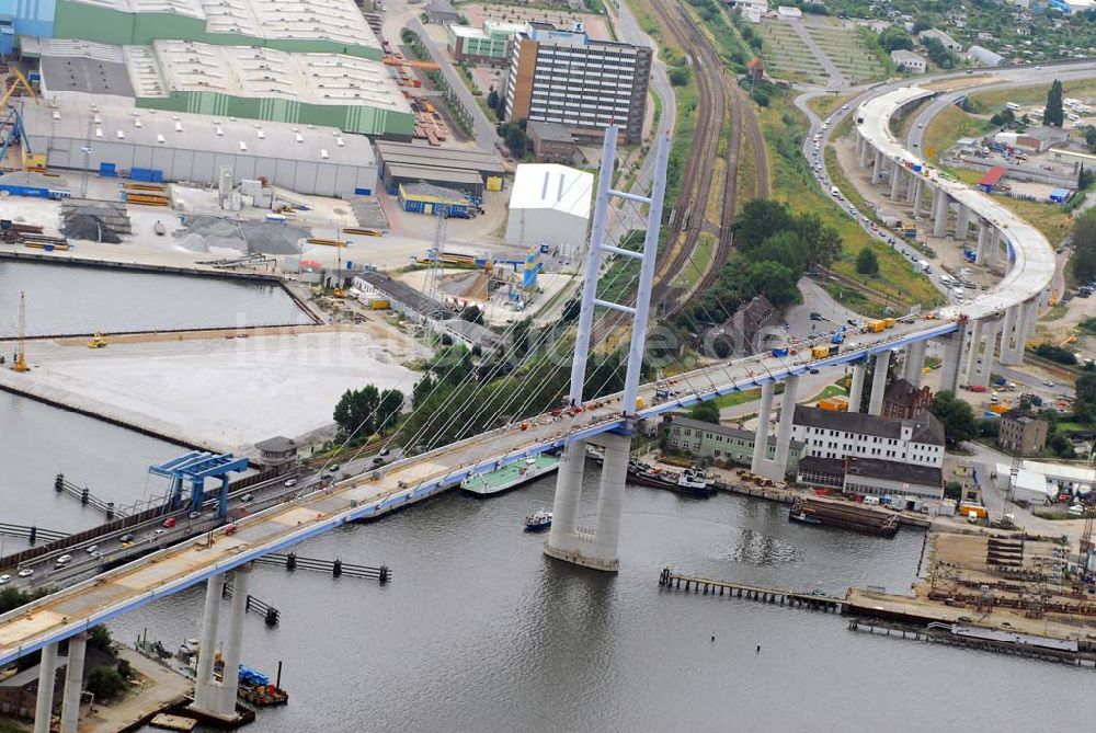 Luftbild Stralsund - Größte deutsche Hängebrücke geht der Fertigstellung entgegen