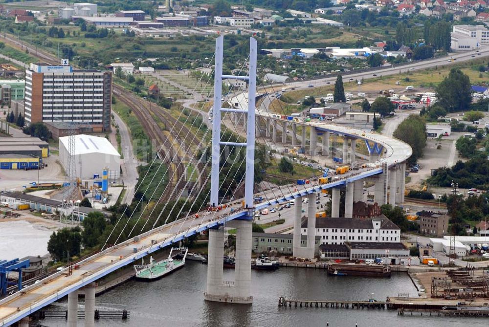 Luftbild Stralsund - Größte deutsche Hängebrücke geht der Fertigstellung entgegen