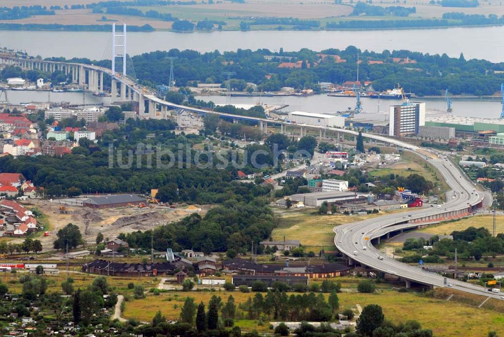 Luftbild Stralsund - Größte deutsche Hängebrücke geht der Fertigstellung entgegen