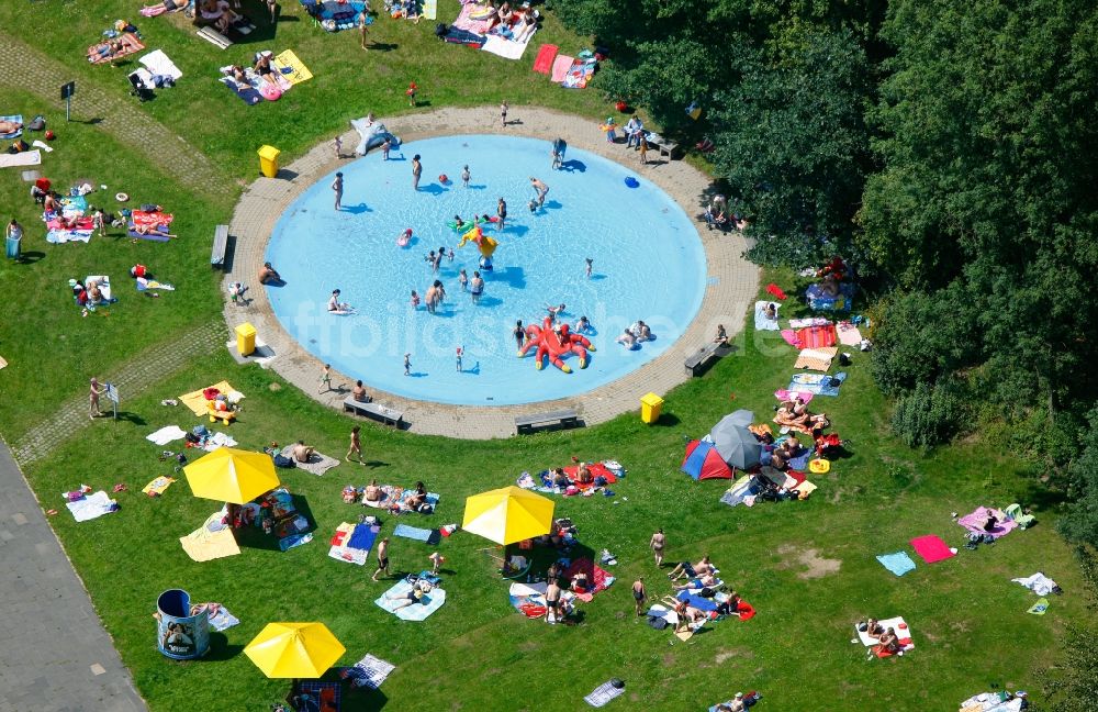 Essen von oben - Grugabad in Essen im Bundesland Nordrhein-Westfalen