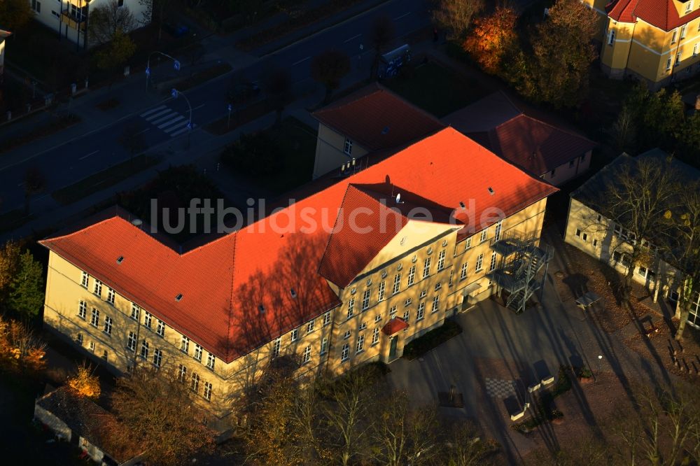 Biesenthal aus der Vogelperspektive: Grundschule Am Pfefferberg in Biesenthal im Bundesland Brandenburg