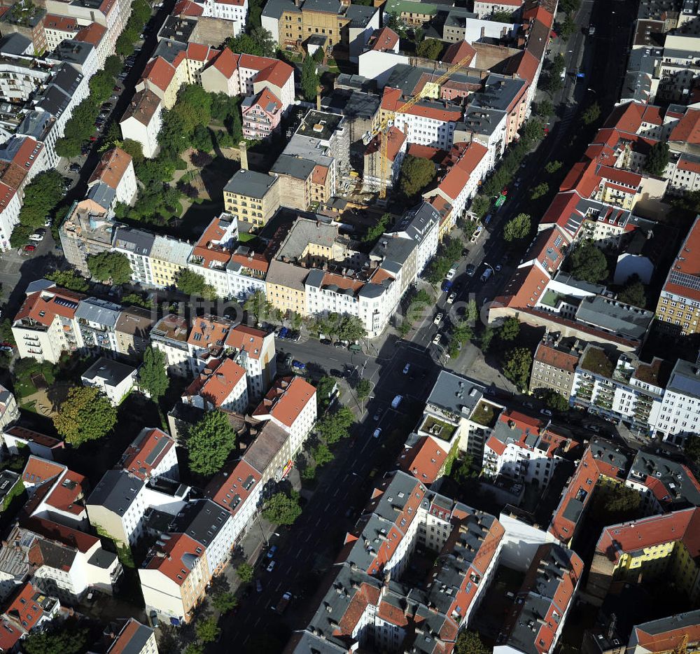 Luftbild Berlin - Grundstück Ecke Brunnenstraße / Anklamer Straße im Prenzlauer Berg