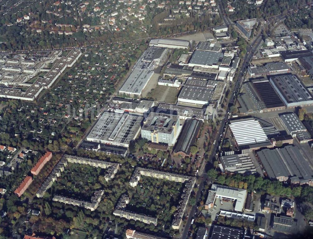 Luftaufnahme Berlin-Borsigwalde - Grundstück der GEBAU-Aktiengesellschaft an der Holzhauser Straße in Berlin-Borsigwalde