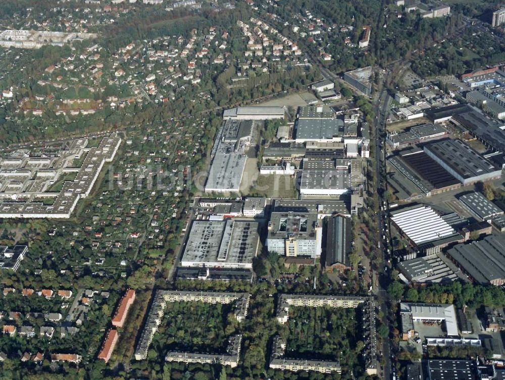 Berlin-Borsigwalde aus der Vogelperspektive: Grundstück der GEBAU-Aktiengesellschaft an der Holzhauser Straße in Berlin-Borsigwalde