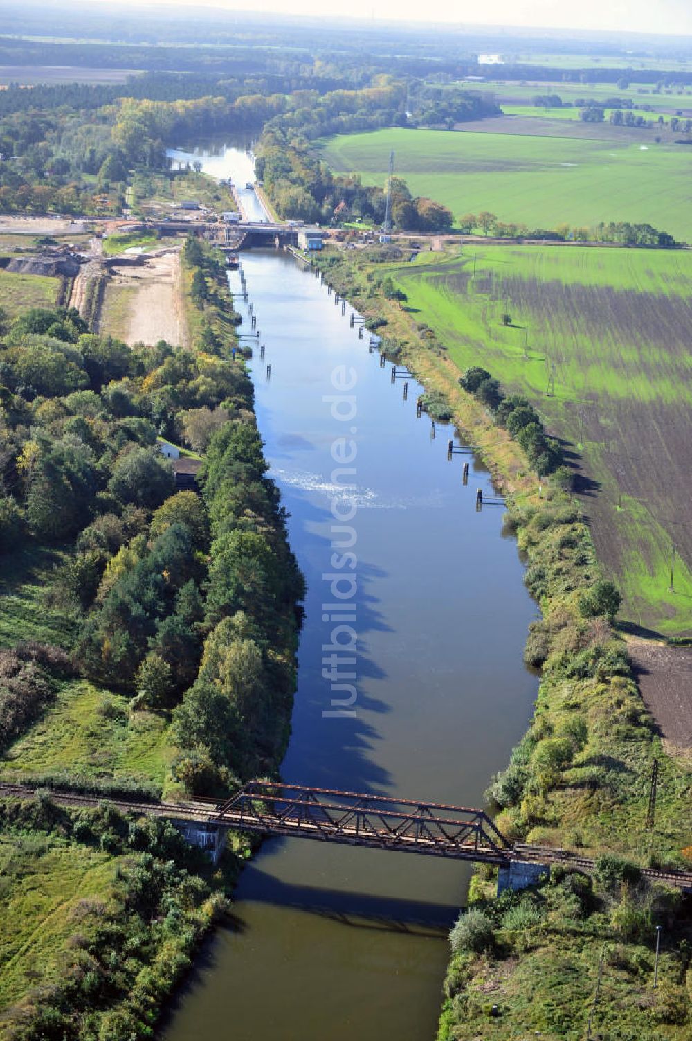 Luftaufnahme Güsen - Güsener Eisenbahnbrücke in Sachsen-Anhalt