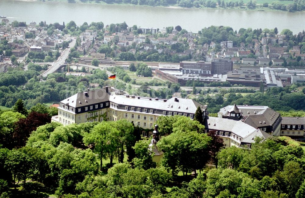 Bonn von oben - Gästehaus der Bundesregierung auf dem Bonner Petersberg. Ort: Bonn Datum: 26.05.03