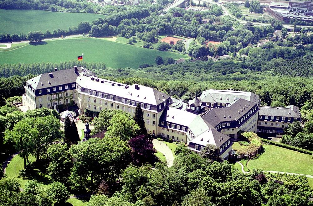 Luftbild Bonn - Gästehaus der Bundesregierung auf dem Bonner Petersberg. Ort: Bonn Datum: 26.05.03