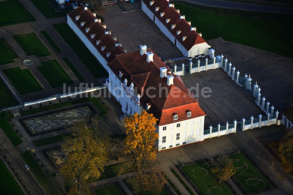 Meseberg aus der Vogelperspektive: Gästehaus Schloß Meseberg der Bundesregierung in Gransee im Bundesland Brandenburg