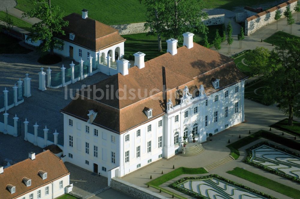 Luftaufnahme Meseberg - Gästehaus Schloß Meseberg der Bundesregierung in Gransee im Bundesland Brandenburg