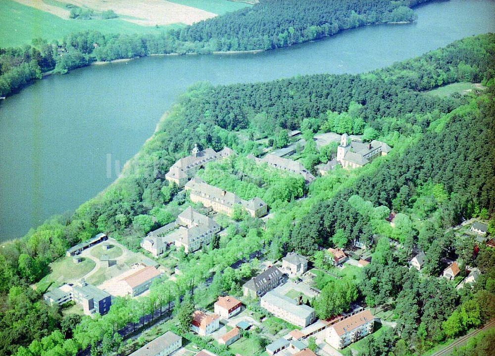 Templin / BRA von oben - Gästehaus am See in Templin / Brandenburg.