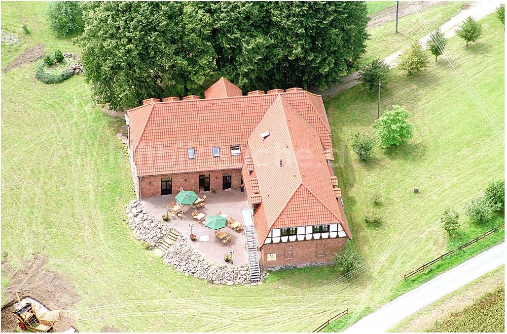 Zarfzow von oben - Gästehaus Zarfzow, gemütliche Landhausatmosphäre in einem alten, typisch mecklenburgischen Gutshaus AWO Sano gemeinnützige GmbH Hofstr