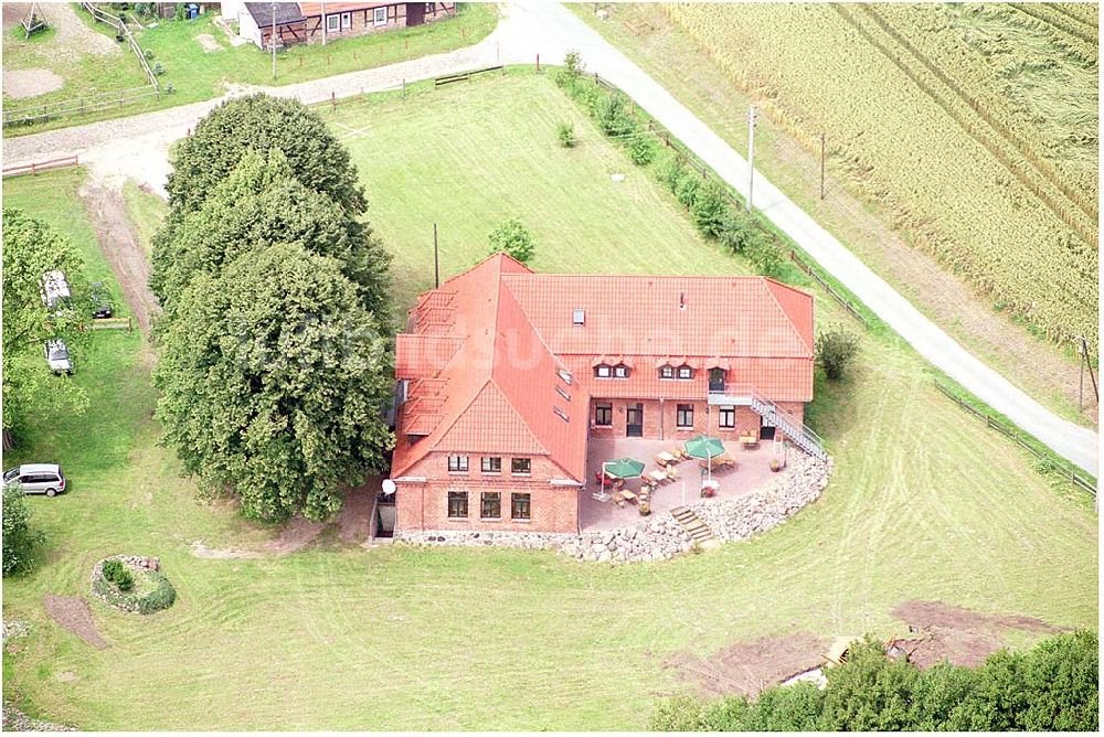 Luftbild Zarfzow - Gästehaus Zarfzow, gemütliche Landhausatmosphäre in einem alten, typisch mecklenburgischen Gutshaus AWO Sano gemeinnützige GmbH Hofstr