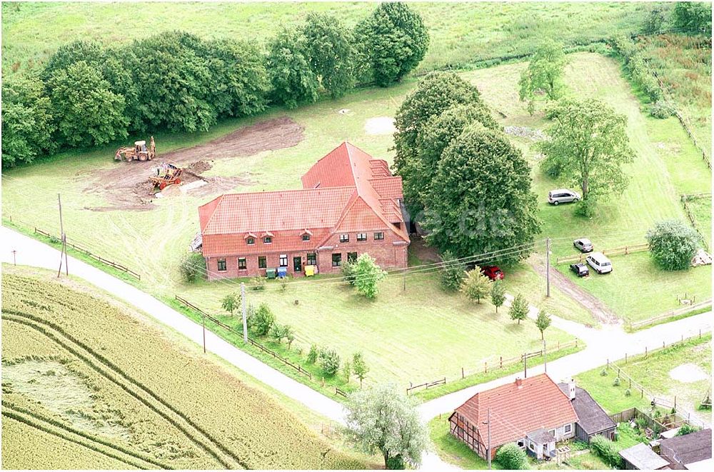 Luftaufnahme Zarfzow - Gästehaus Zarfzow, gemütliche Landhausatmosphäre in einem alten, typisch mecklenburgischen Gutshaus AWO Sano gemeinnützige GmbH Hofstr