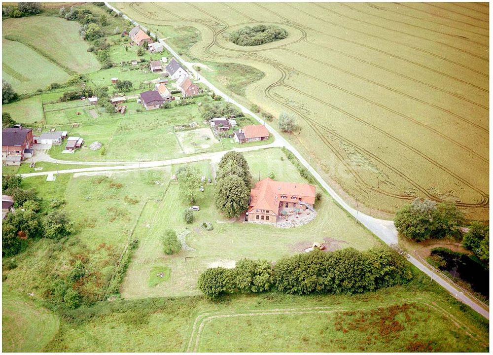 Luftaufnahme Zarfzow - Gästehaus Zarfzow, gemütliche Landhausatmosphäre in einem alten, typisch mecklenburgischen Gutshaus AWO Sano gemeinnützige GmbH Hofstr