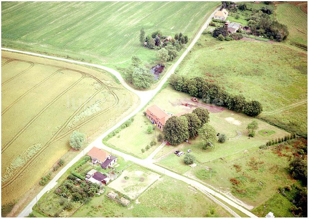 Zarfzow aus der Vogelperspektive: Gästehaus Zarfzow, gemütliche Landhausatmosphäre in einem alten, typisch mecklenburgischen Gutshaus AWO Sano gemeinnützige GmbH Hofstr