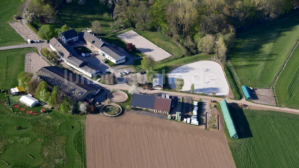 Königswinter aus der Vogelperspektive: Gut Heiderhof in Königswinter im Bundesland Nordrhein-Westfalen, Deutschland