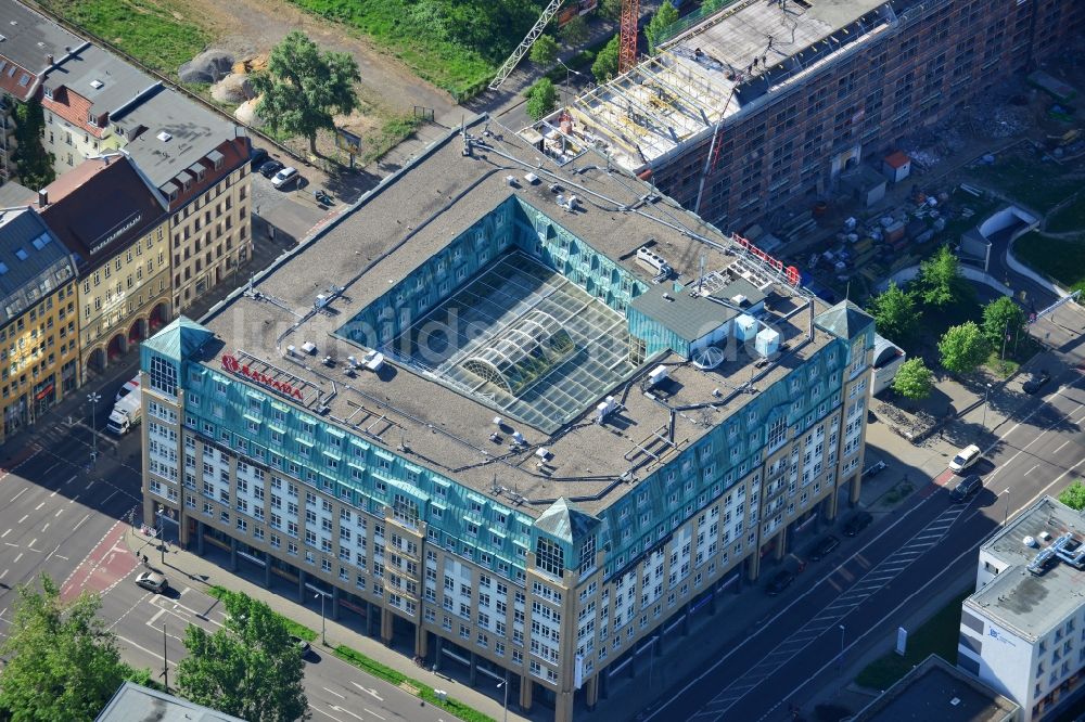 Leipzig von oben - Gutenberg-Galerie mit Ramada Hotel Leipzig City Centre in Leipzig im Bundesland Sachsen