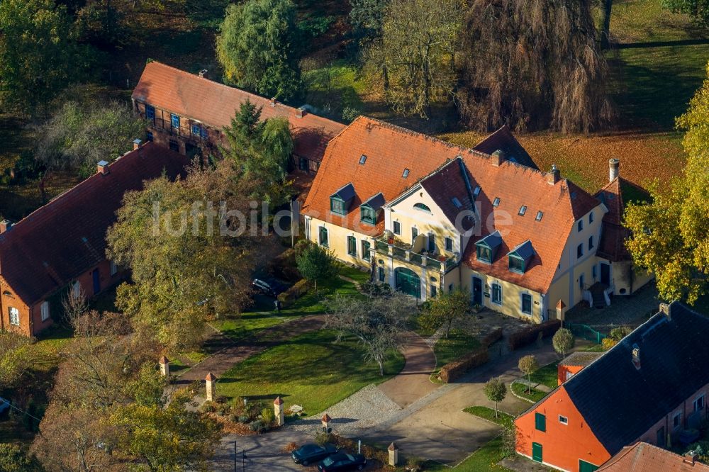 Luftbild Vipperow OT Solzow - Gutshaus Solzow in Vipperow im Bundesland Mecklenburg-Vorpommern