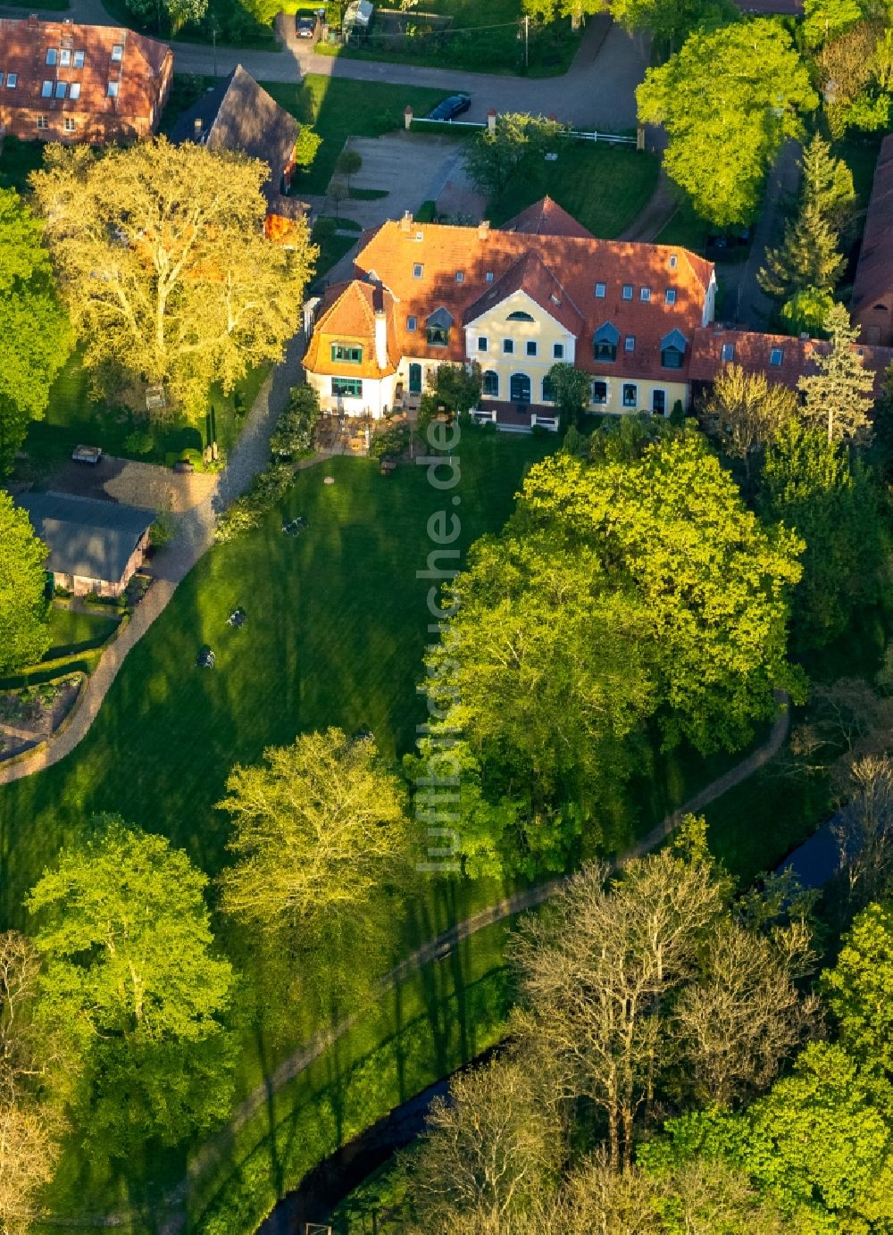 Luftbild Vipperow OT Solzow - Gutshaus Solzow in Vipperow im Bundesland Mecklenburg-Vorpommern