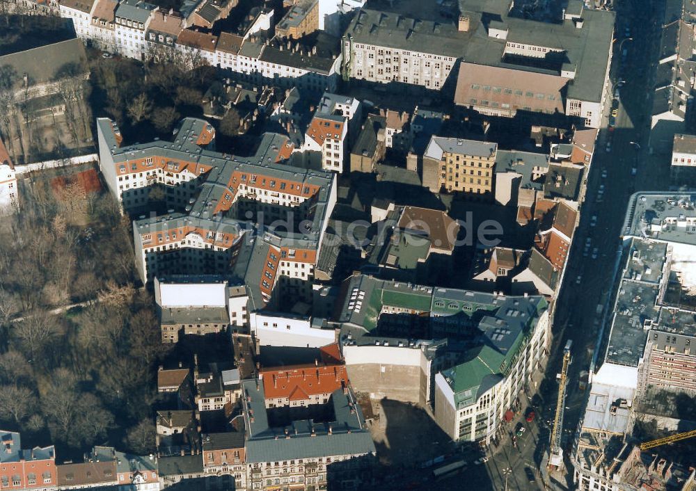 Luftbild Berlin - Hackesche Höfe in Berlin-Mitte.