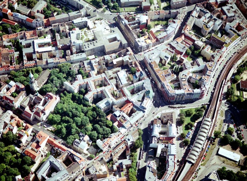 Berlin von oben - Hackesche Höfe an der Rosenthaler Straße 40 / 41 in Berlin - Mitte