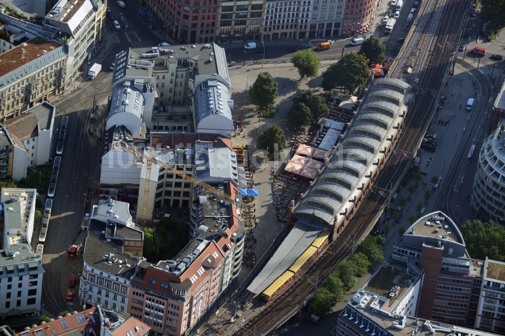 Luftbild Berlin - Hackescher Markt im Ortsteil Mitte in Berlin