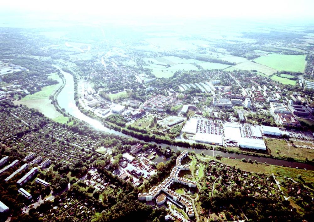 Luftbild Berlin - Steglitz - Hafen der BEHALA in Berlin - Steglitz am Teltowkanal.